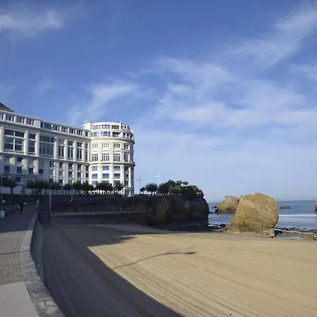 Au Calme דירה אנגלה